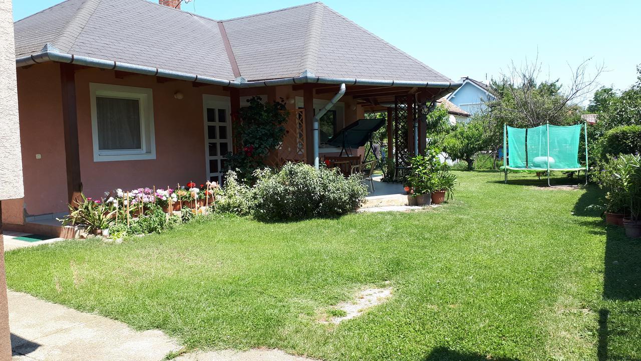 Nemeth Apartmanhaz Balatongyörök Dış mekan fotoğraf